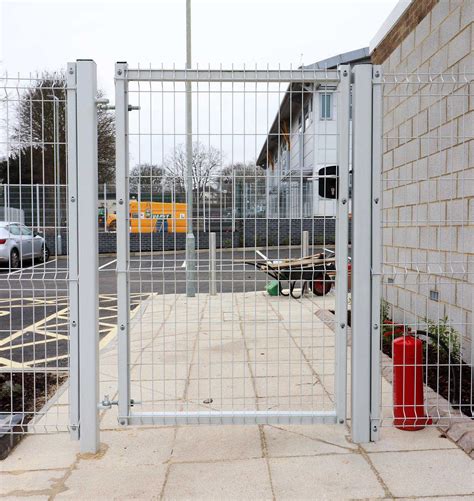 Lockmaster™ Single And Double Leaf Swing Gates Cld Physical Security