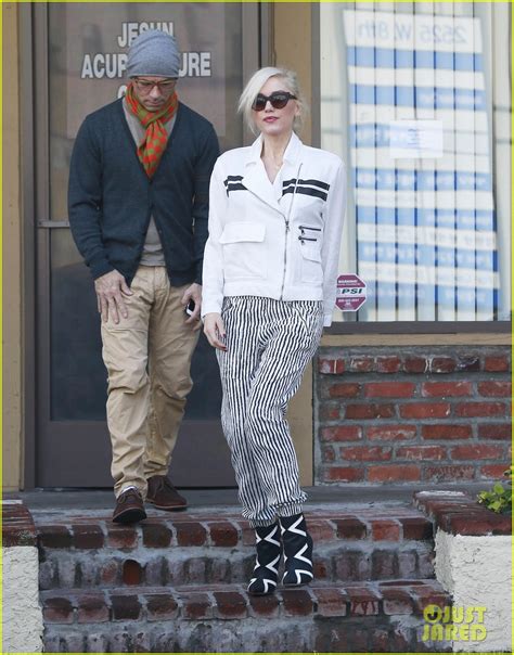 Gwen Stefani Pharrell Team Up For Shine From Paddington Photo