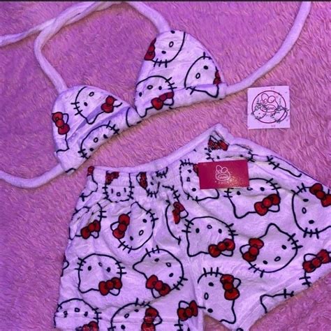 Pin By W☆llflower On Hello Kitty Hello Kitty Clothes Kitty Clothes