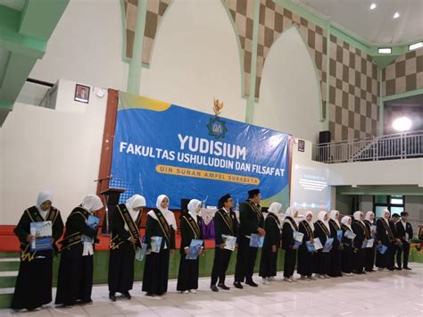 DOMINASI PRESTASI PARA SRIKANDI YUDISIUM KE 104 FAKULTAS USHULUDDIN