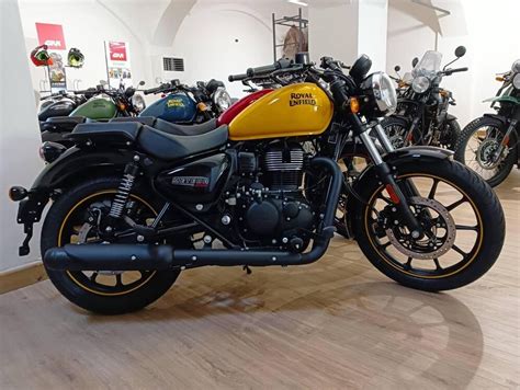 Vendo Royal Enfield Meteor 350 Fireball 2021 24 Nuova A Nerviano