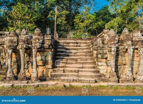 Elephant Terrace Angkor Thom Cambodia Stock Image Image Of Asians