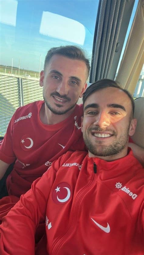 Kerem Ve Yunus Futbolcular Yunus Aslan Kral