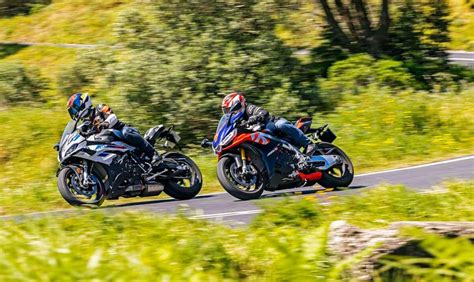 Comparativo Aprilia Rsv Factory Vs Bmw S Rr Topos De Gama