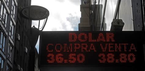 La Tasa Bajó A 475 Y El Dólar Volvió A Subir Y Rozó Los 39