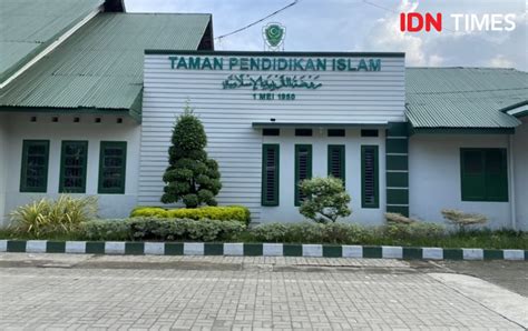 Transformasi Digital Di Pesantren Berinovasi Jaga Tradisi