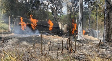 Carreta De Chapec Que Transportava Gasolina Pega Fogo Ap