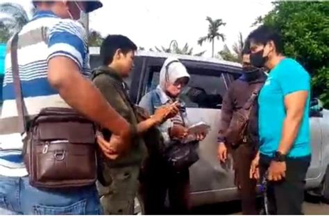 OTT Lagi Libatkan Oknum LSM Dan Kades Ada Bocah Perempuan Di Dalamnya