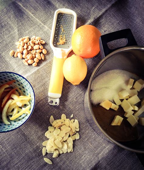 Patisserie Makes Perfect: How to make florentines & mixed peel