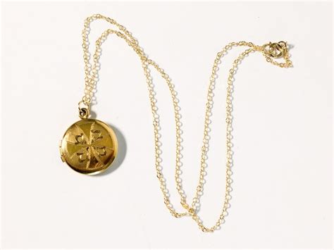 Vintage Weh Gold Filled Round Locket Necklace W Etched Flower Cross