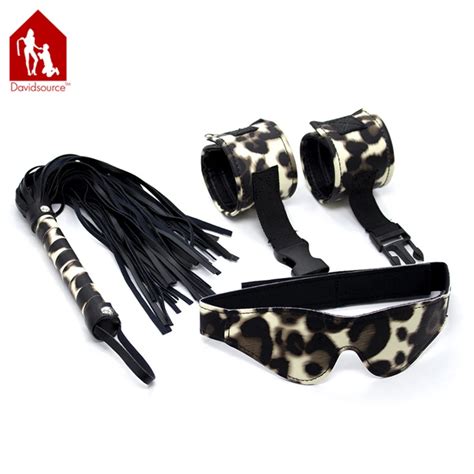 Davidsource Leopard Eyepatch With Handcuff And Whip Leather Restraint Set