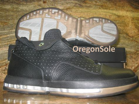 Air Jordan 16 Retro Low - Black/Metallic Silver - Unreleased Sample ...