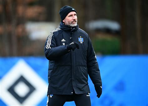 „leider So Verschoben“ Hsv Trainer Walter Rechnet Mit Dem Profifußball