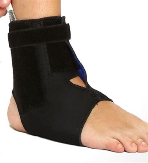 Tobillera Con Varilla Rigida De Neoprene Dema T053 NG Import