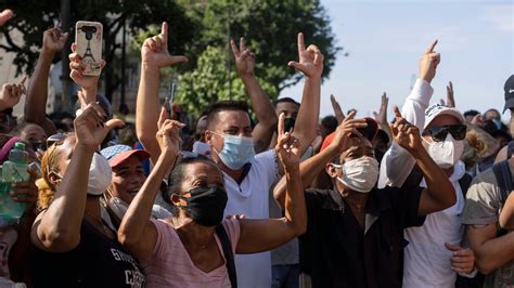 Protestas en Cuba: qué está pasando - The New York Times