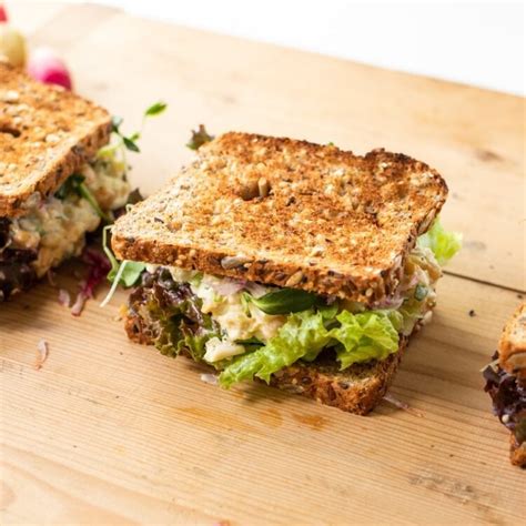 Chickpea Salad Sandwich - Wyse Guide