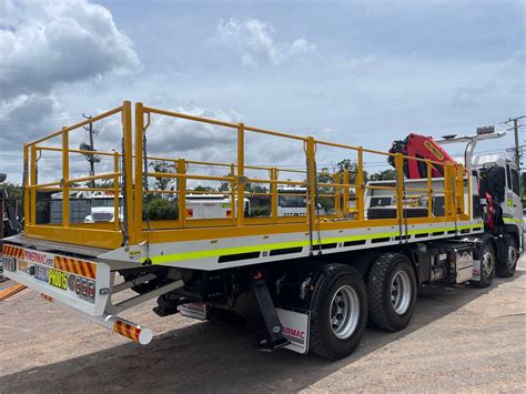 Ud Quon Cg 32 430 8x4 Tilt Crane Trucks — Powermac Hire