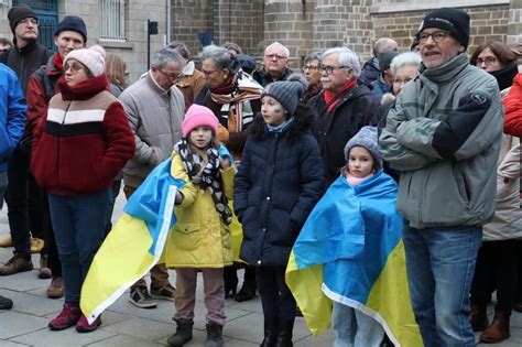 Saint Brieuc Une Centaine De Personnes Au Rassemblement De Soutien L