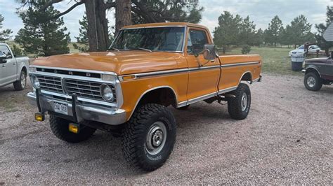 Orange Dentside Looks Great With Lift And Little Else Ford Truck