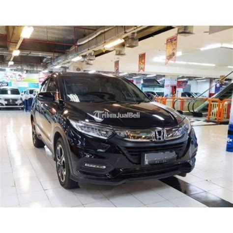 Mobil Honda HRdiV E SE 1 5 AT 2019 Hitam Bekas Pajak Baru Di Surabaya