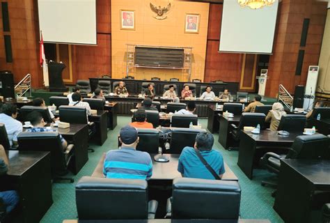 Polemik Ruko Simpang Tiga Ada Temuan Kerugian Negara