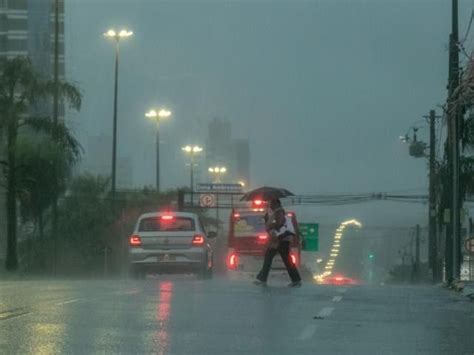 Depois Do Calor O A Tempestade Ms Tem Alertas Para Vendaval E