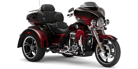 2022 Harley-Davidson Trike CVO™ Tri Glide® | Harley-Davidson of Madison