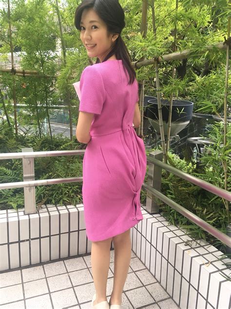 佐々木明子テレビ東京 On X ワークドレス 美しいアジア人女性 アナウンサー