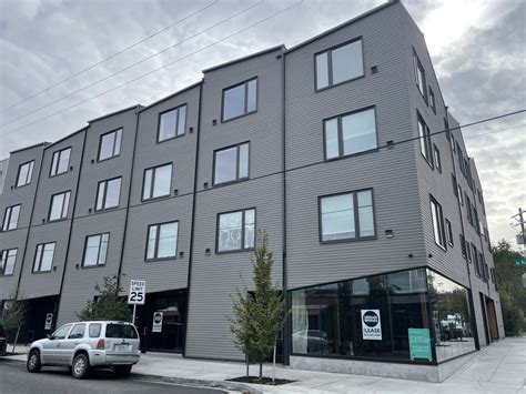 LEASED | Lyra | Urban Works Real Estate
