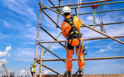 Common Construction Site Risks And Hazards Zameen Blog