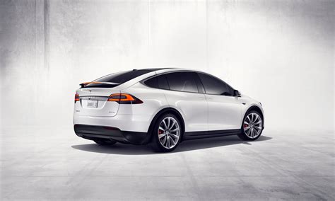 Tesla unveils Model X, the world's first luxury electric SUV | Architectural Digest