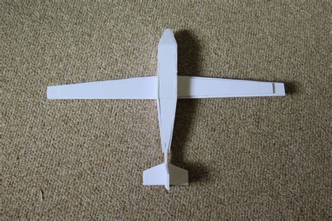 Foam Board Glider : 5 Steps - Instructables