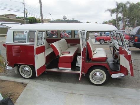 The Awesome Nostalgia Of Volkswagen Vintagetopia Vw Bus Interior