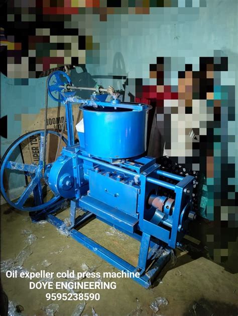 Bolt Oil Expeller Machine Capacity Up To Ton Day At Rs In