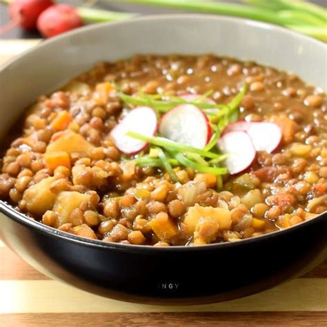 This Spanish Style Vegan Lentil Stew Is Easy To Make With Very Simple