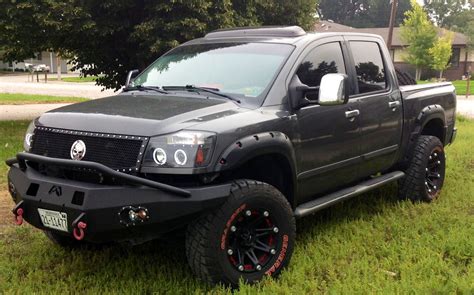 2005 Nissan Titan Fab Fours Number Halos Bushwacker Fender Flares 35x125 General Grabbers