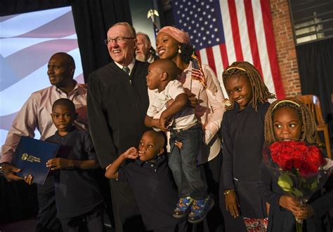 Photos 48 Become Us Citizens At Naturalization Ceremony Pittsburgh Post Gazette