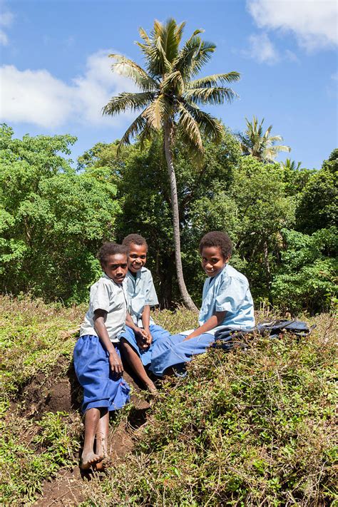 Antoine Boureau Portrait D Un Gar On De L Le De Tanna Vanuatu