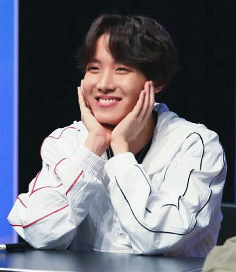 Jung Hoseok Wiki GERMAN BTS AMINO Amino