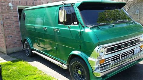 3 2nd Generation Ford Econoline Vans 1968 To 1974 Ford Van Van