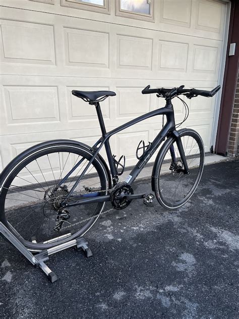 2019 Specialized Sirrus Expert Carbon For Sale