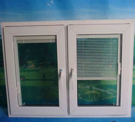 Top Grade White Color UPVC Vinyl Casement Glass Window With Inner