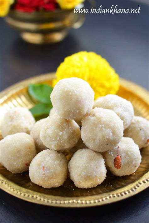 Aval Laddu Recipe Poha Ladoo Easy Ladoo Recipes Indian Khana