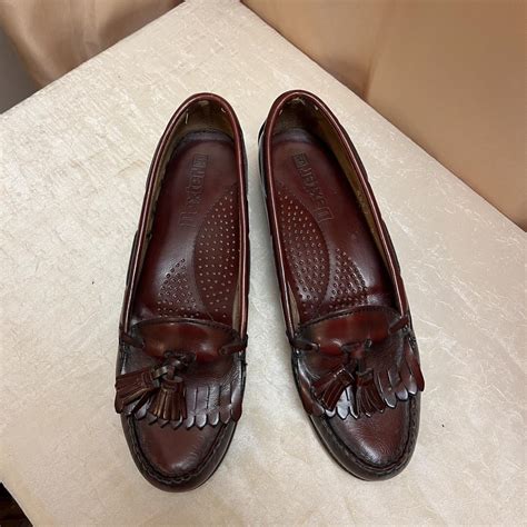 Maroon Loafers Womens 7 Mens 5 12 Loafers Depop