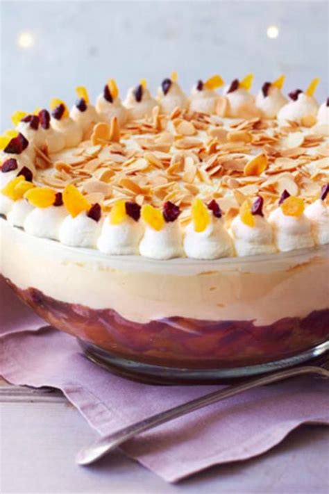 Mary Berry Christmas Trifle | British Chefs Table