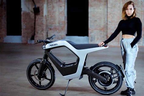 Novus La Moto Elettrica Ultraleggera Che Sembra Una Bici I Dettagli