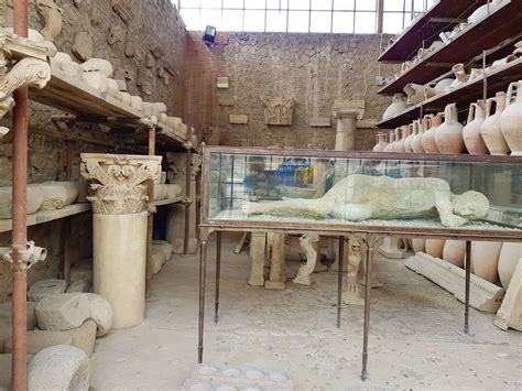 Extraordinary Pompeii Bodies: How are they been preserved? - Tripilare.com