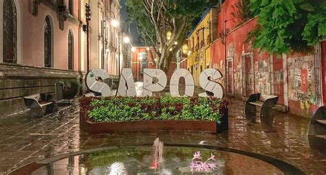 Los Sapos La Historia Del Colorido Barrio De Las Antig Edades En