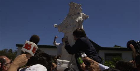 En Im Genes El Padre Grassi Sacerdote Cat Lico Condenado Por Abuso