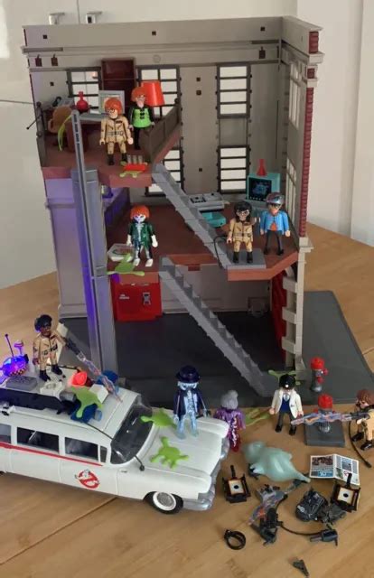 Playmobil Ghostbusters Pack Caserne De Pompiers Travail Ecto